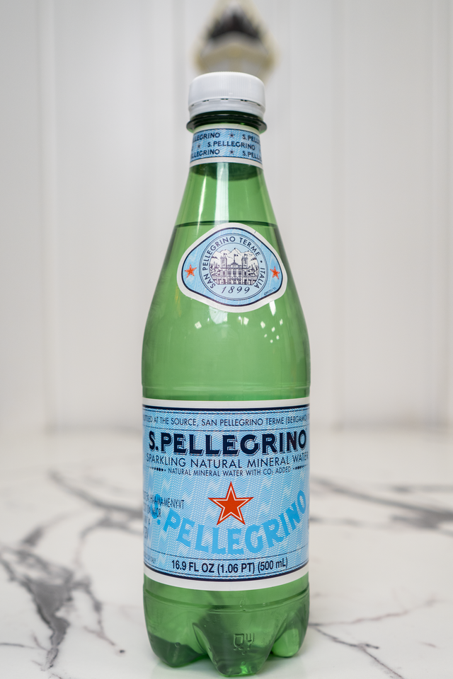 S.Pellegrino.